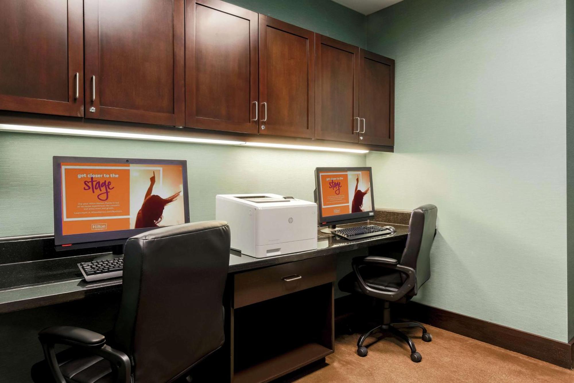Hampton Inn & Suites Wheeling - The Highlands Triadelphia Εξωτερικό φωτογραφία
