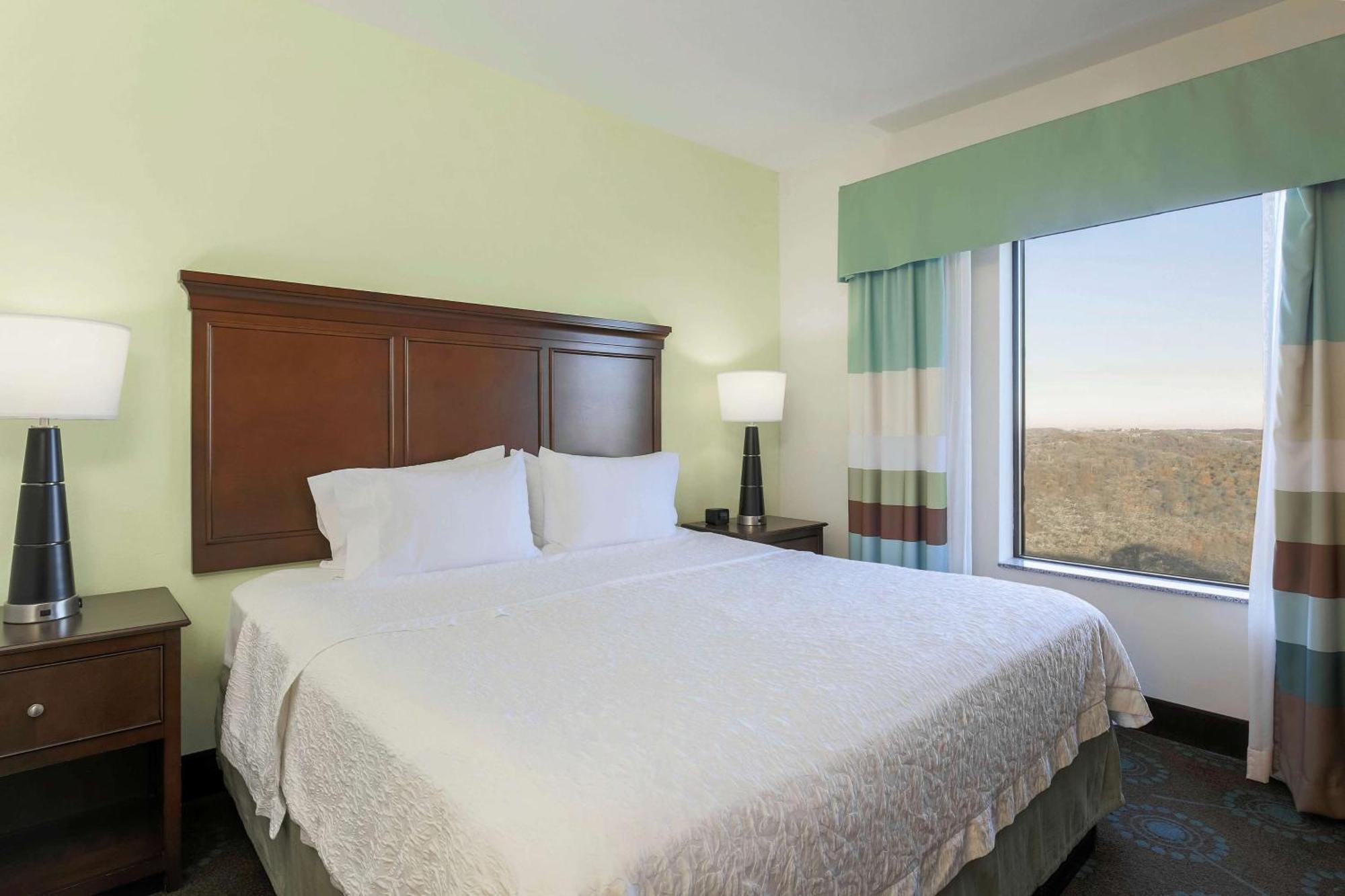 Hampton Inn & Suites Wheeling - The Highlands Triadelphia Εξωτερικό φωτογραφία