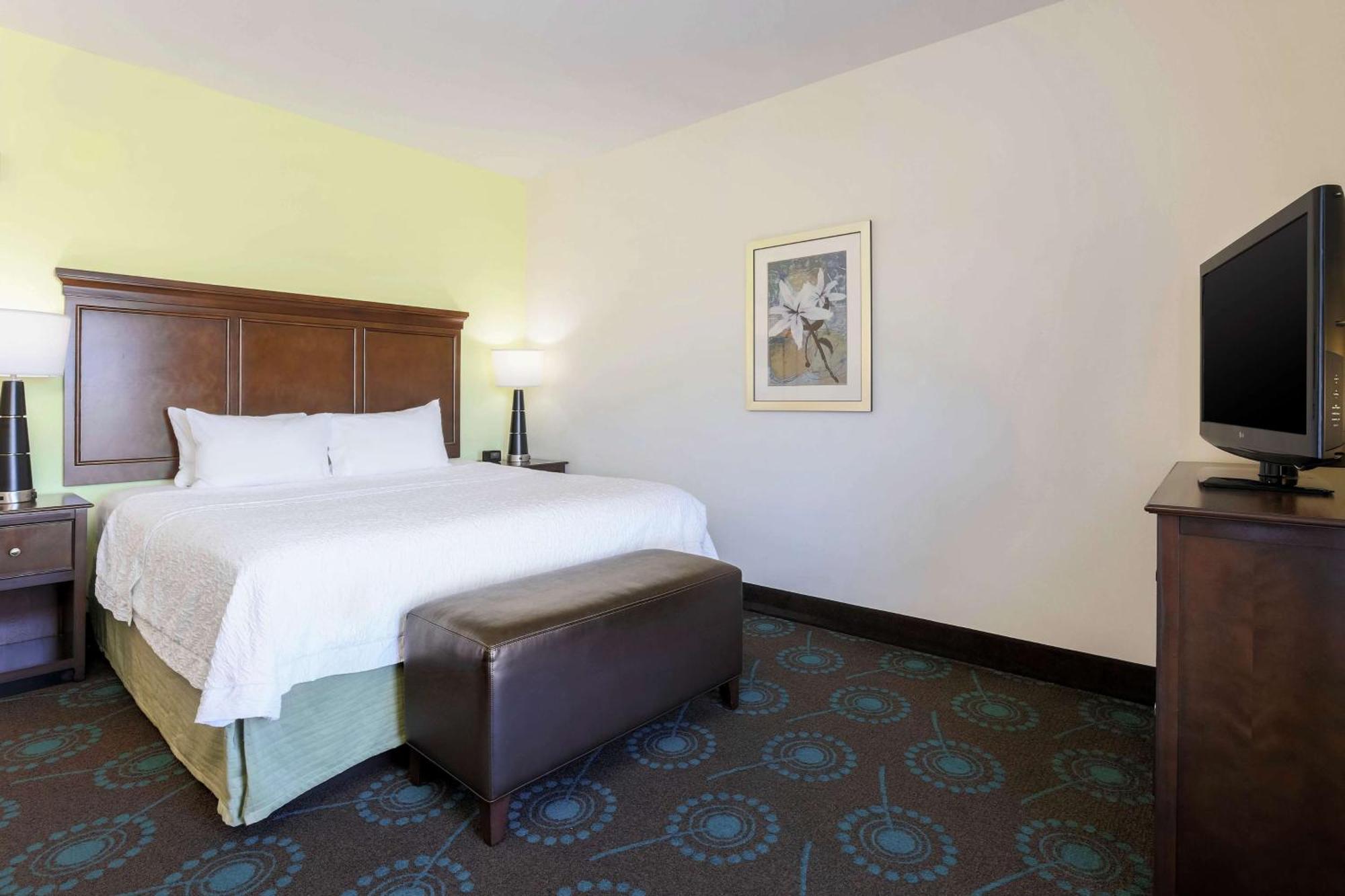 Hampton Inn & Suites Wheeling - The Highlands Triadelphia Εξωτερικό φωτογραφία