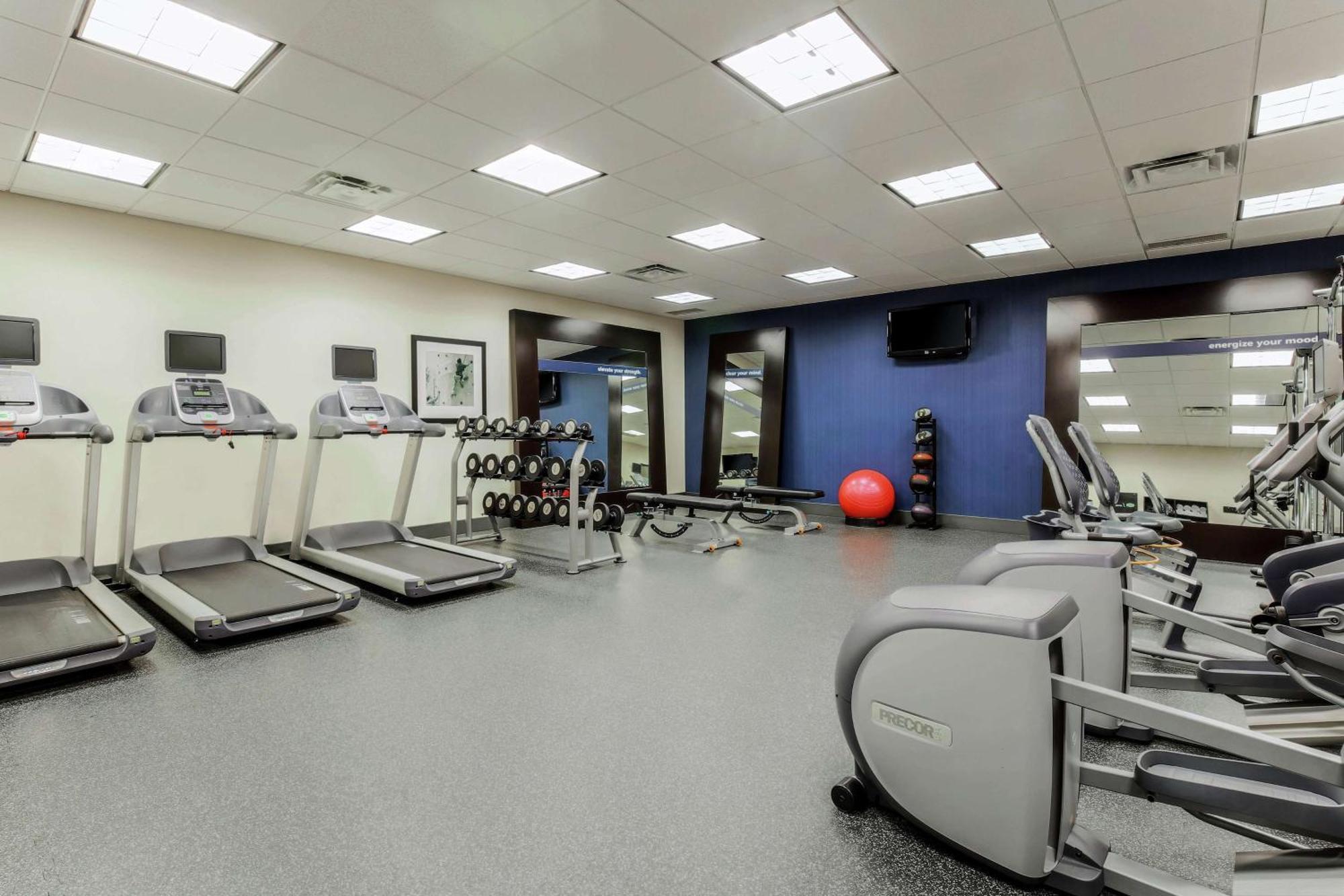 Hampton Inn & Suites Wheeling - The Highlands Triadelphia Εξωτερικό φωτογραφία