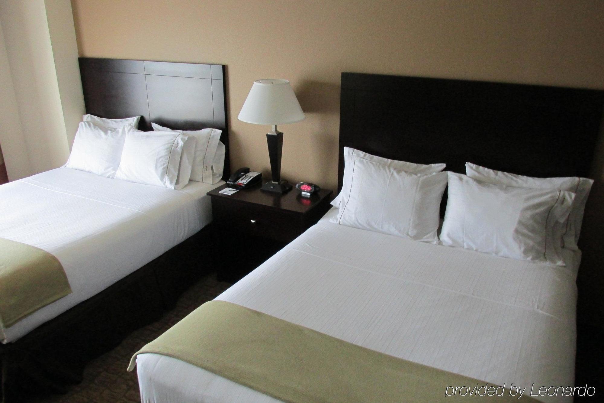 Hampton Inn & Suites Wheeling - The Highlands Triadelphia Εξωτερικό φωτογραφία