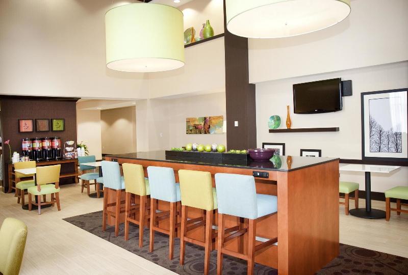 Hampton Inn & Suites Wheeling - The Highlands Triadelphia Εξωτερικό φωτογραφία